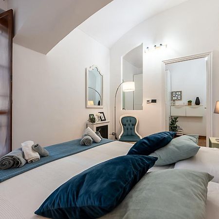 Romantic Apt In Historic Center - Egyptian Museum Turin Exteriör bild